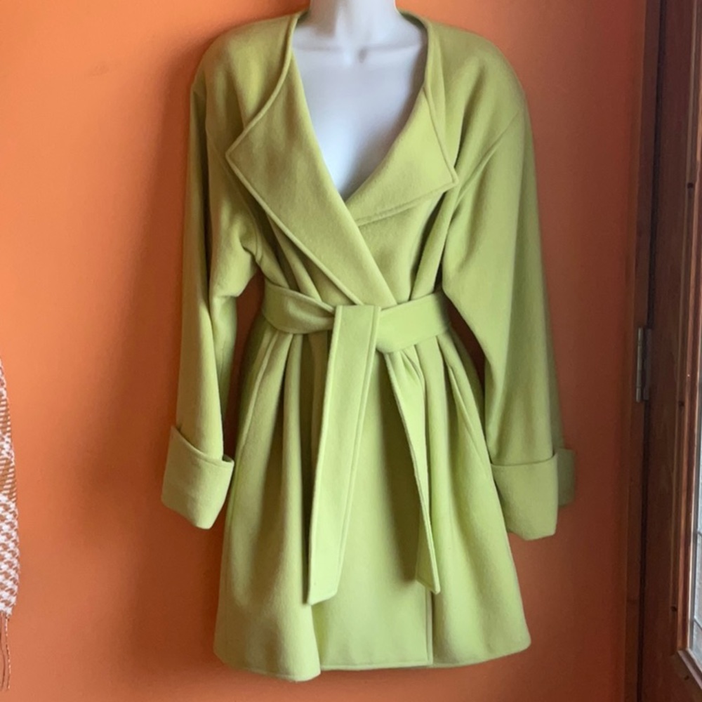 Fab Vintage GENNY Lime Green Wool Coat Jacket sz6